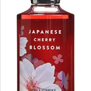 Bath and Bodyworks Jasmine cherry blossom body wash. NWT
